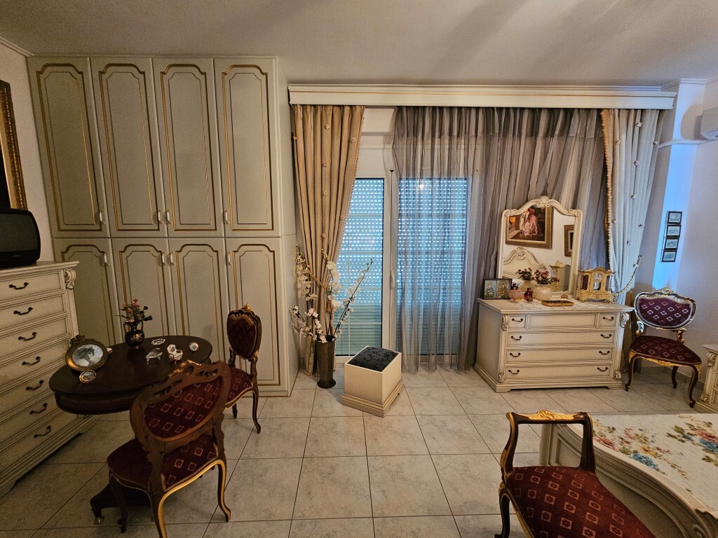 Appartement 2 ch. 110 m² avec piscine, vue mer - Ierapetra - miniature 8