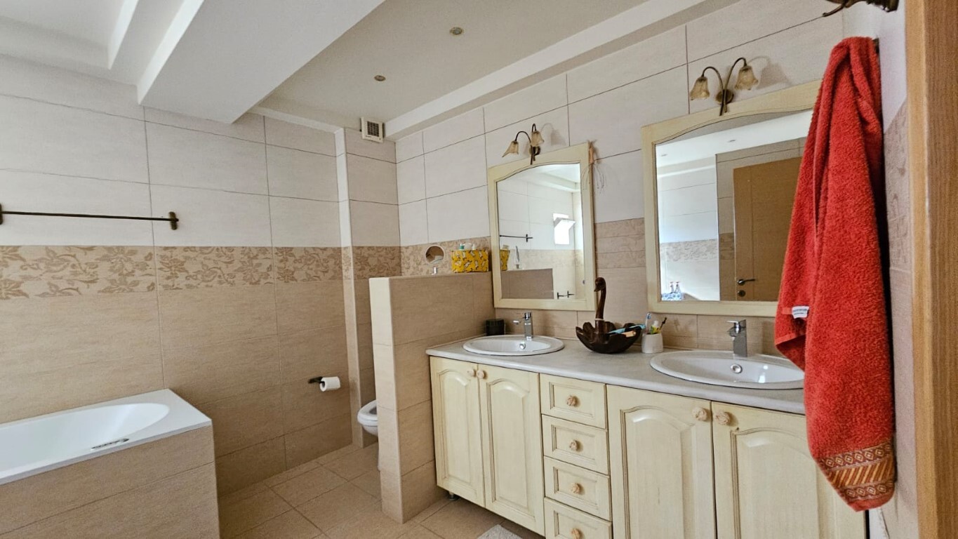 Appartement 3 ch. 198 m² avec piscine et vue mer - Agios Nikolaos - Center - miniature 14