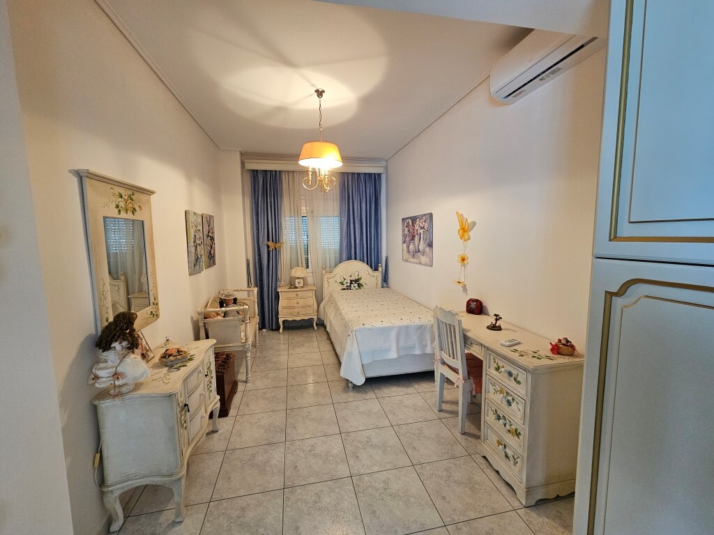 Appartement 2 ch. 135 m² avec piscine et vue mer - Ierapetra - Center - miniature 11