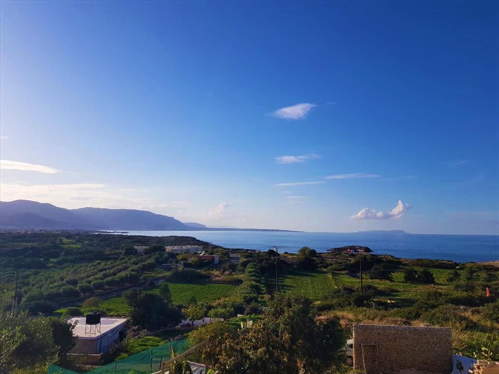 Maison 2 ch. 100 m² avec piscine, 500 m de la mer - Agia Varvara - photo 2