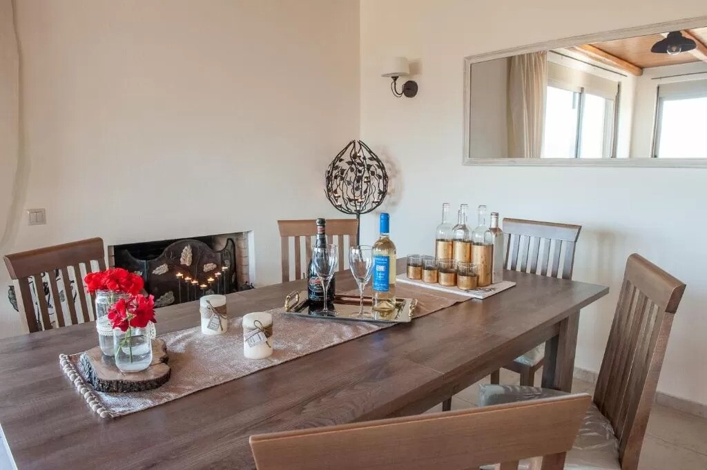 2-Bed Detached House 82 sqm with pool - Agios Nikolaos - photo 3