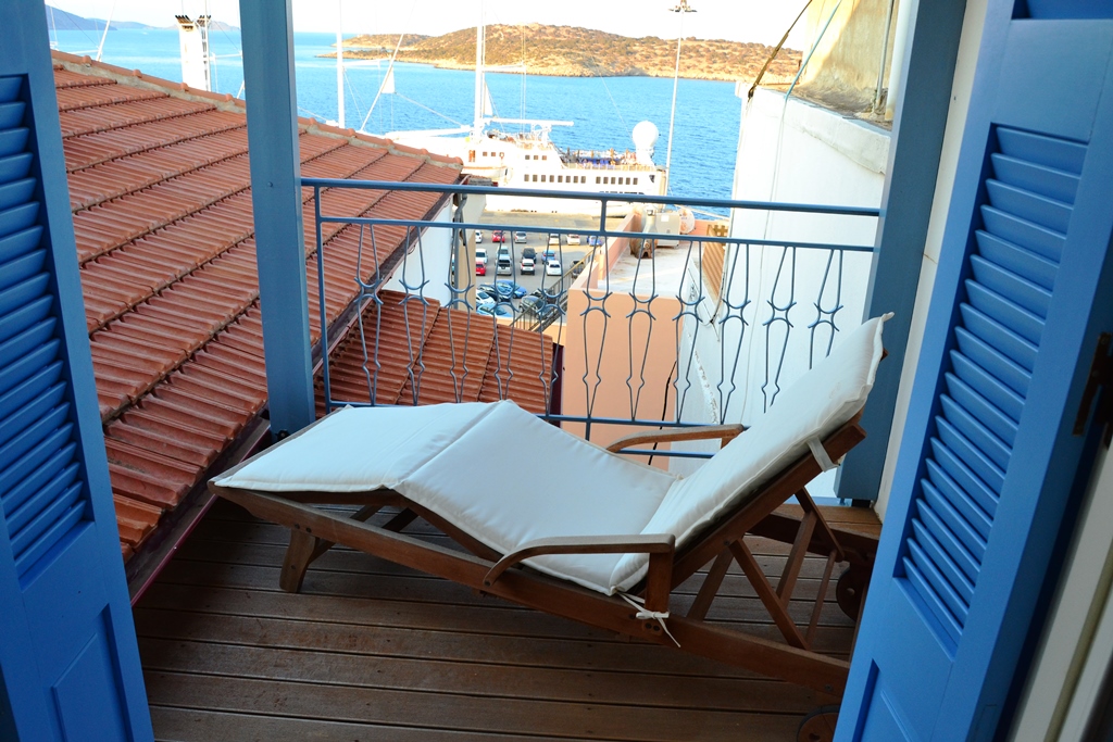 4-Bed Detached House 237 sqm with pool, sea view - Agios Nikolaos - photo 2