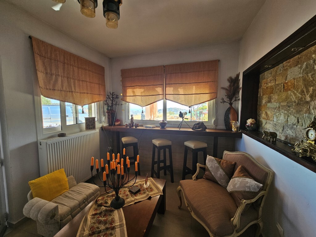 5-Bed Maisonette 210 sqm with pool - Agios Nikolaos - photo 2