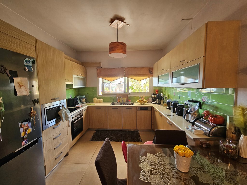 5-Bed Maisonette 210 sqm with pool - Agios Nikolaos - photo 5