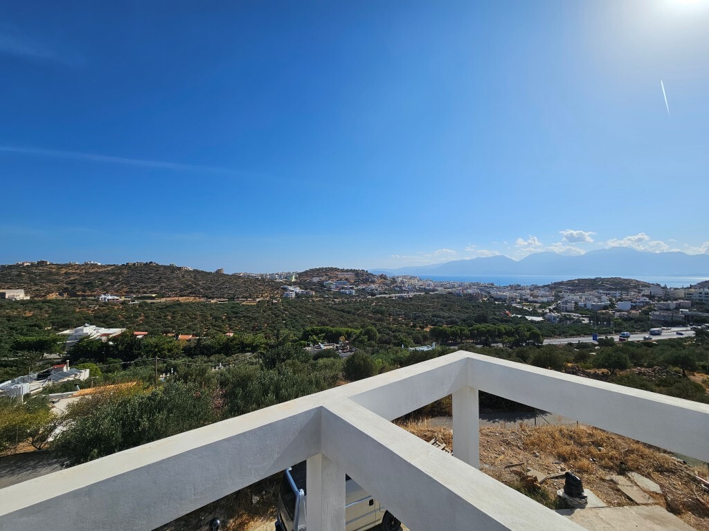 5-Bed Maisonette 210 sqm with pool - Agios Nikolaos - thumbnail 16