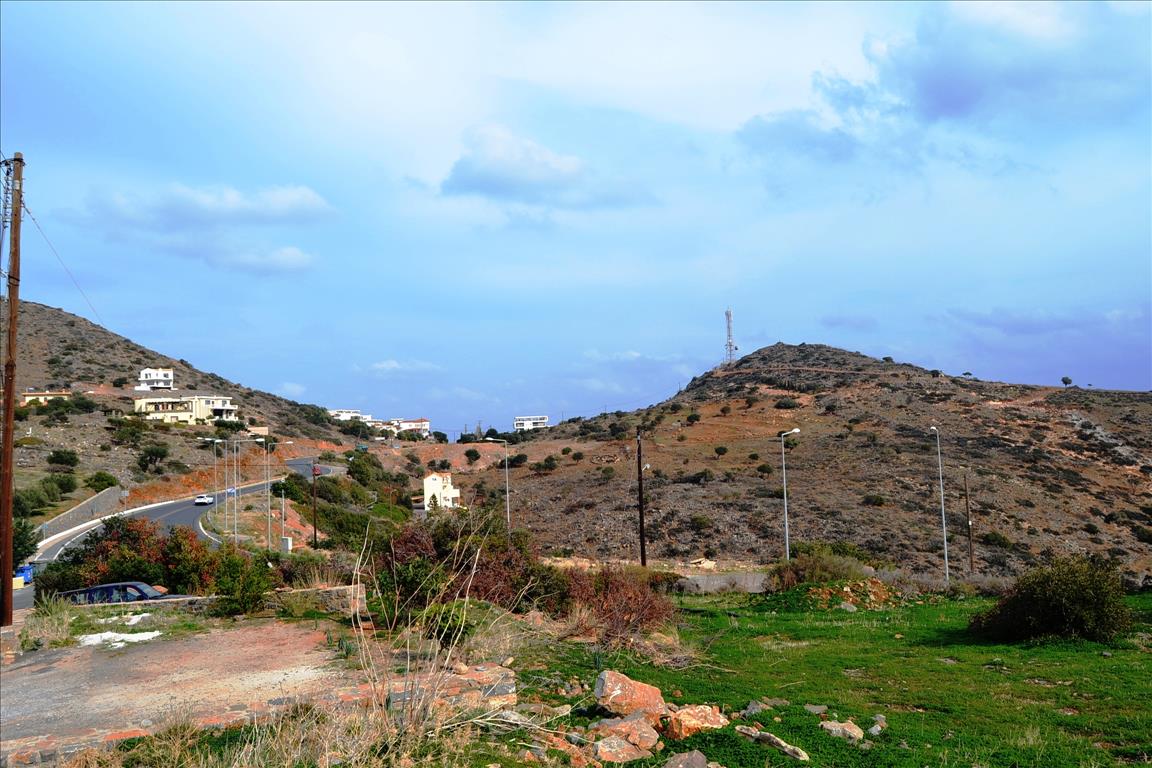 Maison 5 ch. 340 m² avec piscine - Ellinika - photo 3