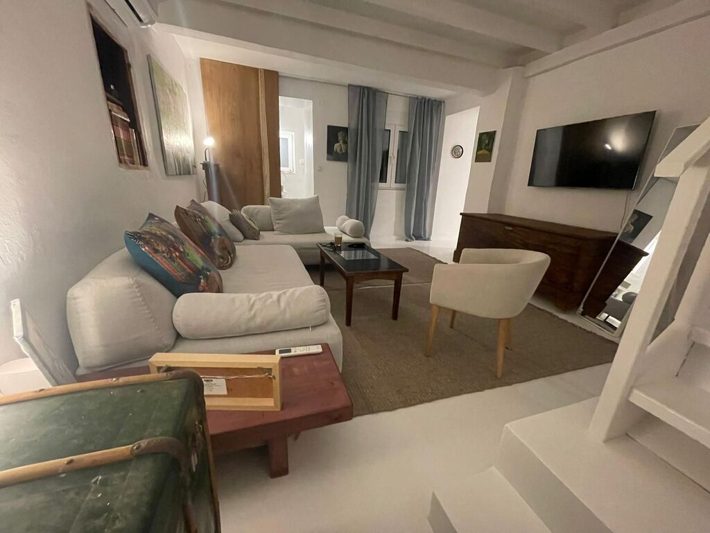 2-Bed Maisonette 160 sqm with pool - Kalo Chorio - thumbnail 8