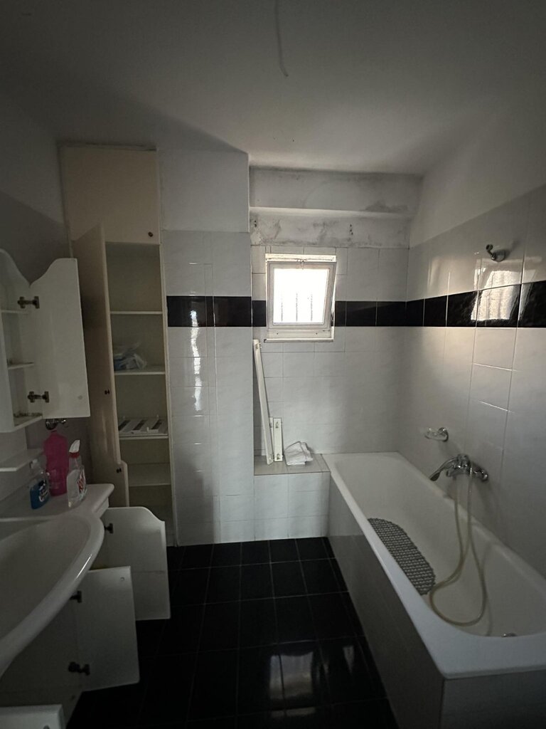 Building 220 sqm with pool - Kentri - thumbnail 7