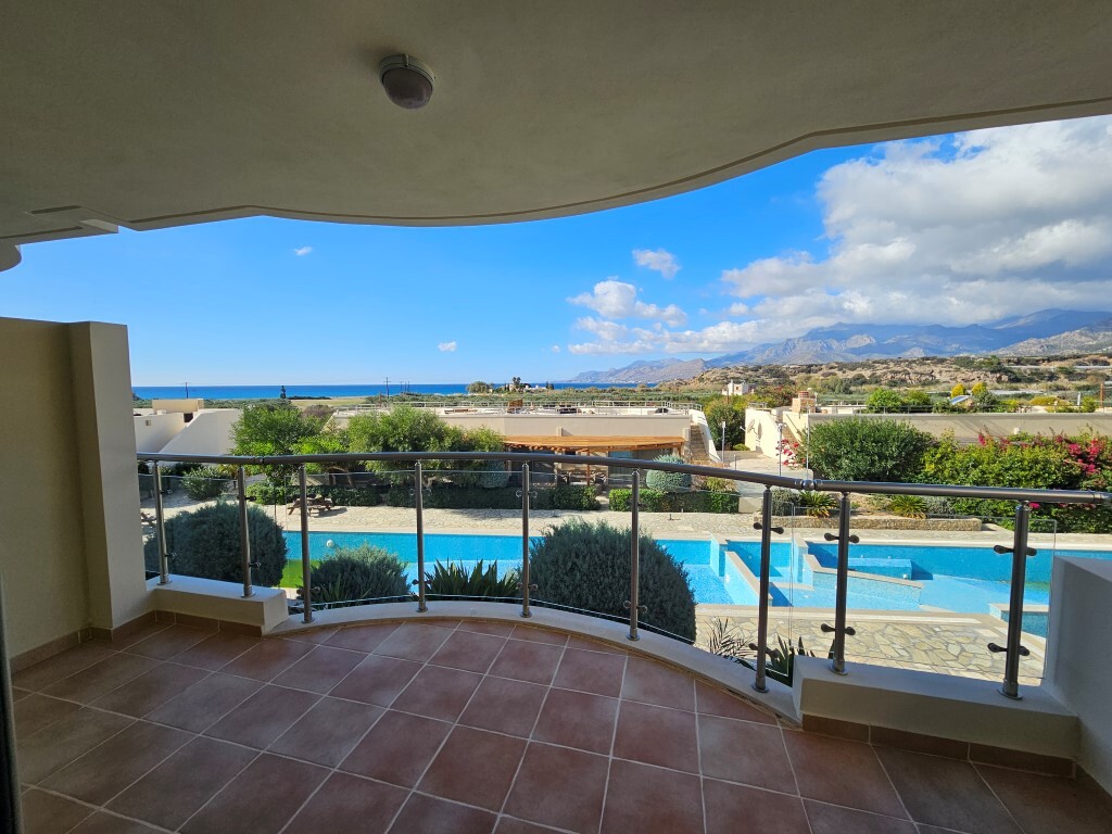 2-Bed Maisonette 75 sqm with pool, 250 m from the sea - Lagkada