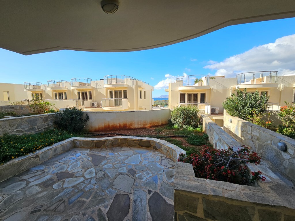 2-Bed Maisonette 75 sqm with pool, 300 m from the sea - Lagkada - thumbnail 7