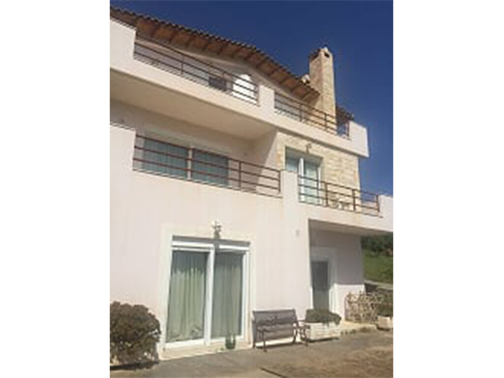 4-Bed Detached House 240 sqm with pool - Rousa Limni