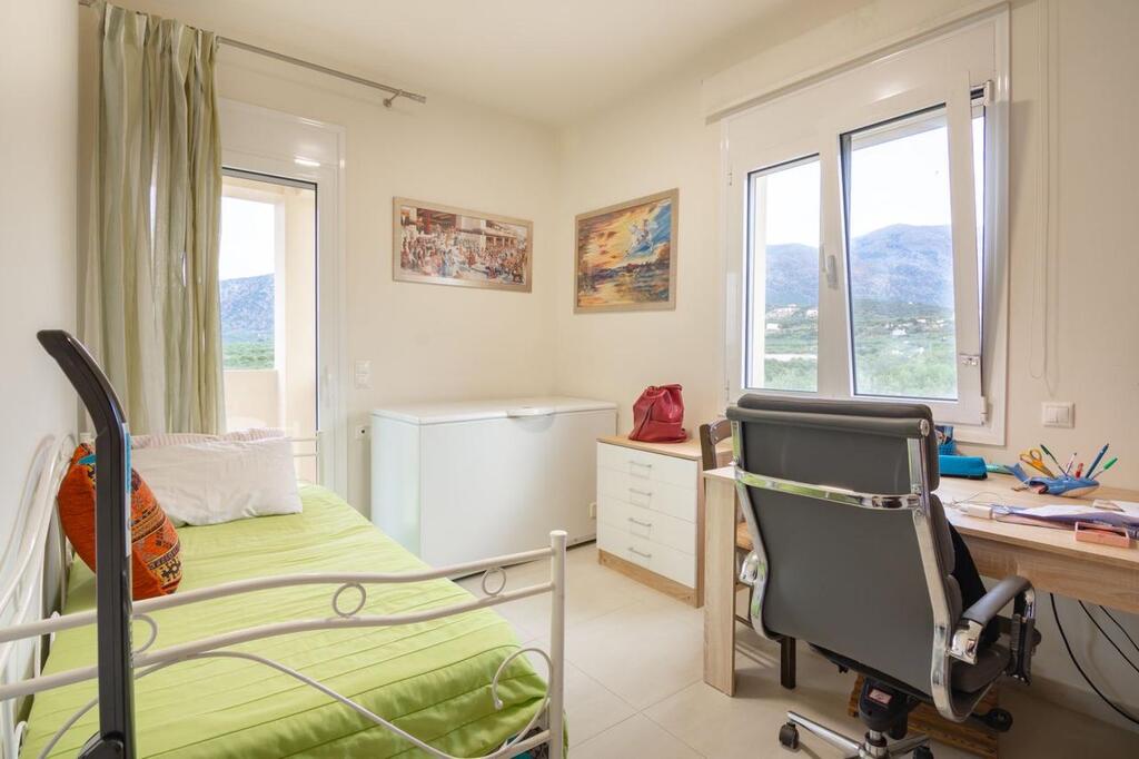 Maisonette 7 ch. 400 m² avec piscine - Sisi - miniature 20