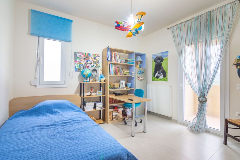 Maisonette 7 ch. 400 m² avec piscine - Sisi - miniature 24