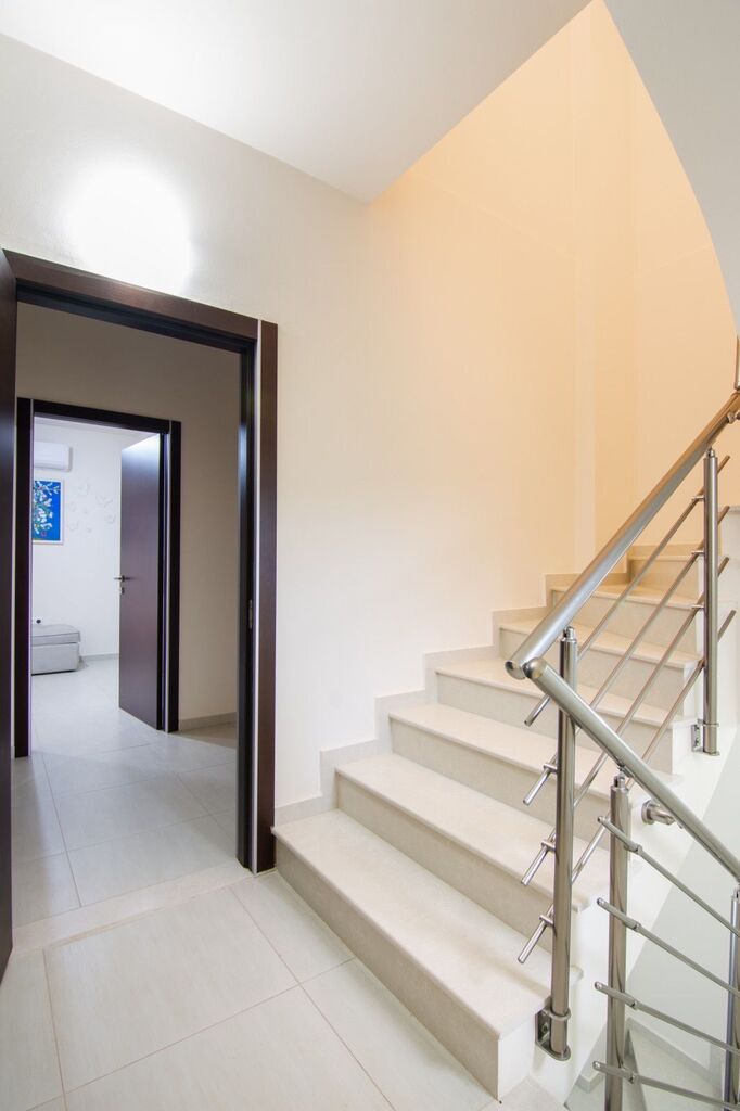 Maisonette 7 ch. 400 m² avec piscine - Sisi - miniature 26