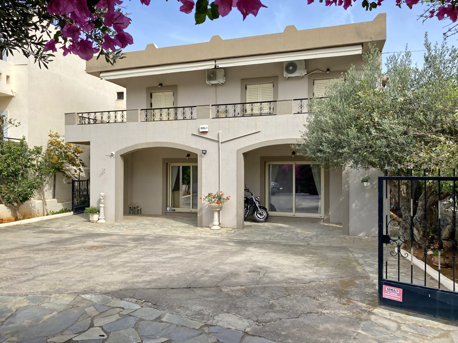 Well Kept Home & Holiday Rental Business For Sale A Few Meters From Elounda Port And Amenities - photo 2