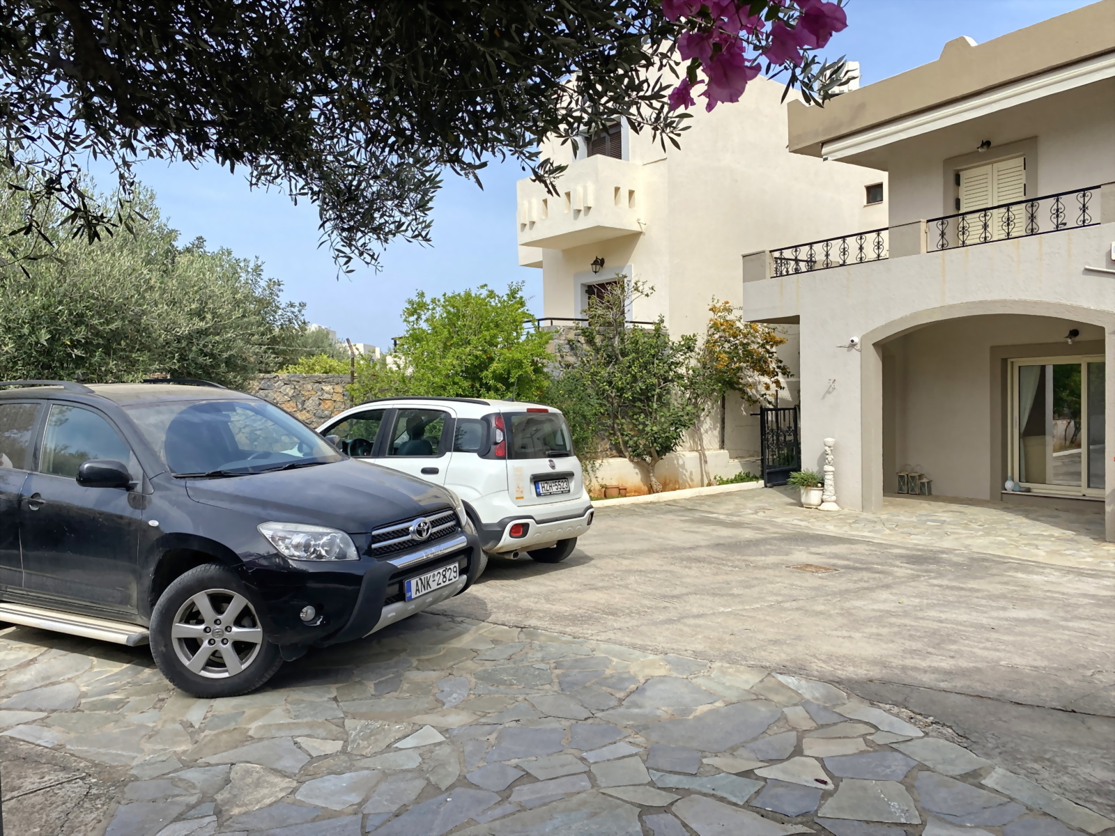 Well Kept Home & Holiday Rental Business For Sale A Few Meters From Elounda Port And Amenities - photo 4