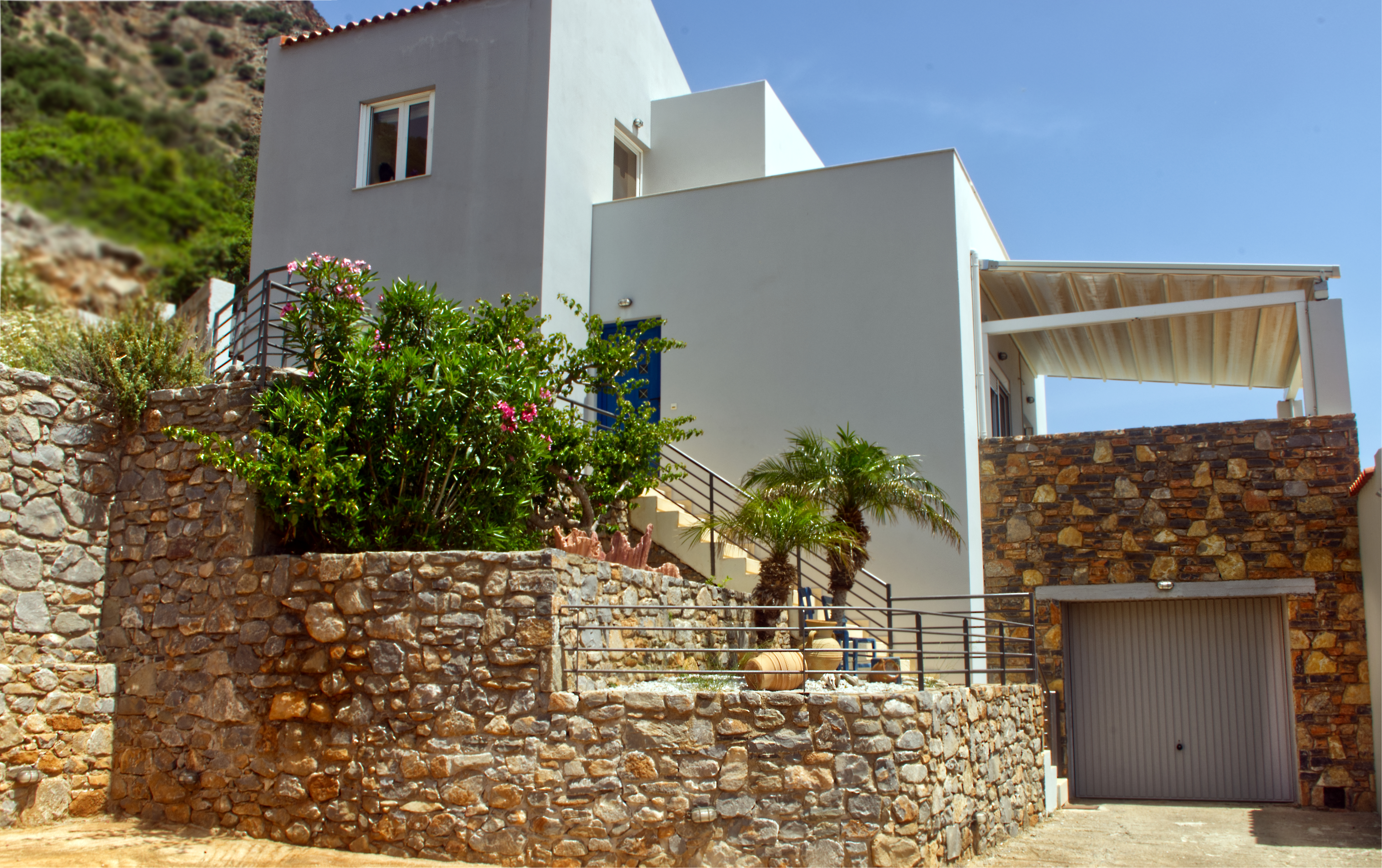 Maison 3 chambres avec piscine et vue mer à Plaka - photo 2