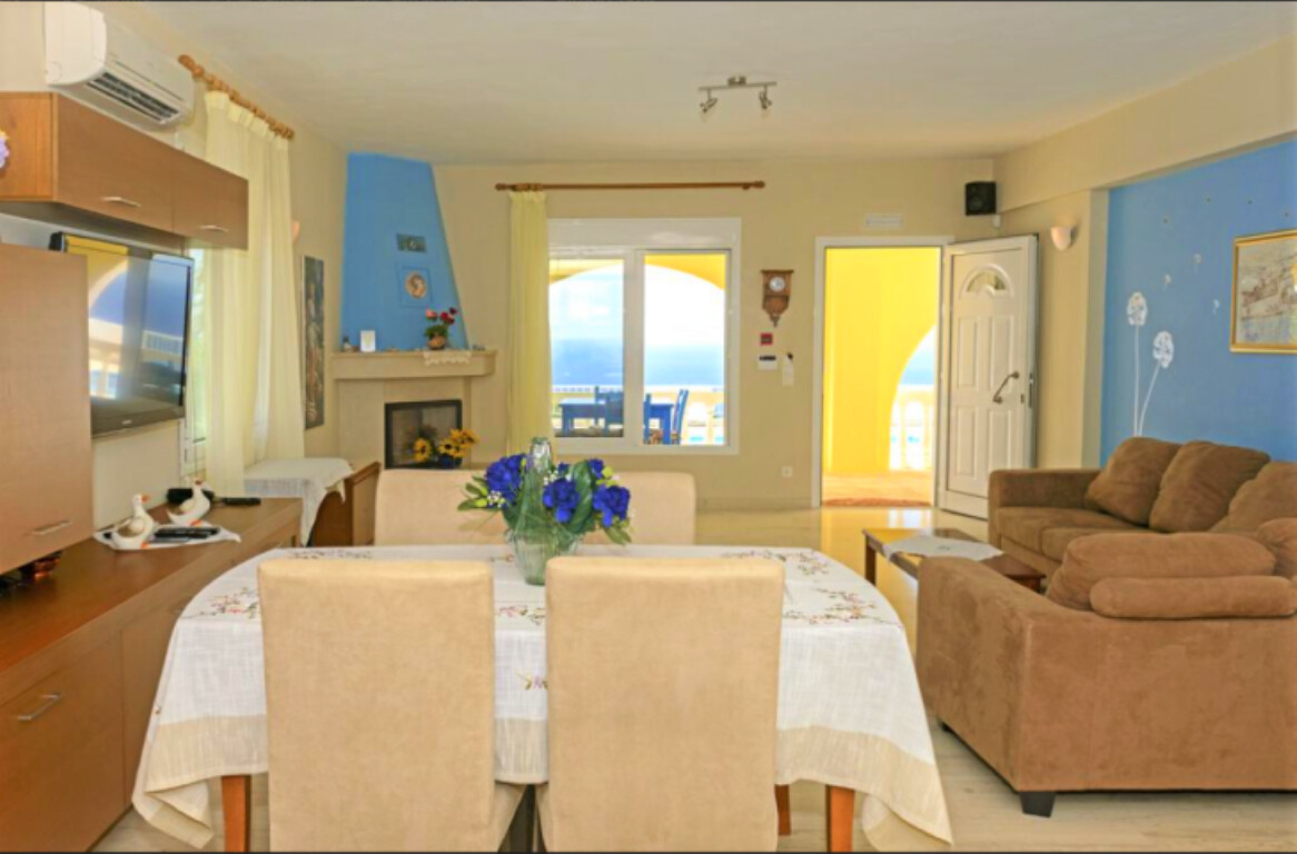 2-Bed Villa 102 sqm with pool - Achlia - photo 4