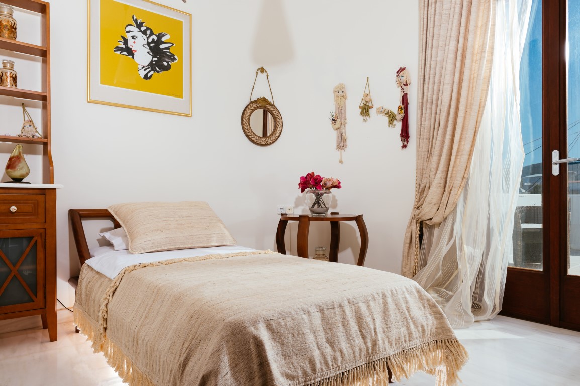 3-Bed Villa 170 sqm with pool, sea view - Ammoudara - thumbnail 9