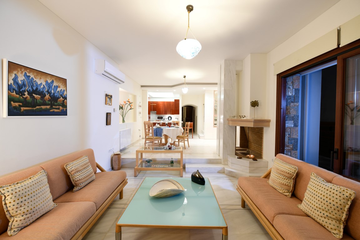 3-Bed Villa 170 sqm with pool, sea view - Ammoudara - thumbnail 13