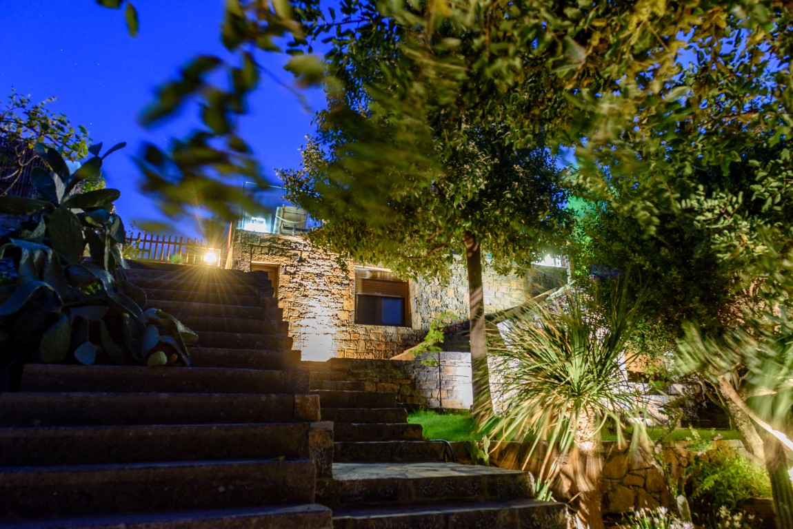 3-Bed Villa 170 sqm with pool, sea view - Ammoudara - thumbnail 16