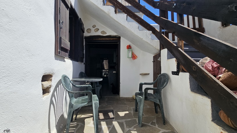 Maison rénovée 2 chambres avec vue mer - Choumeriako - photo 5