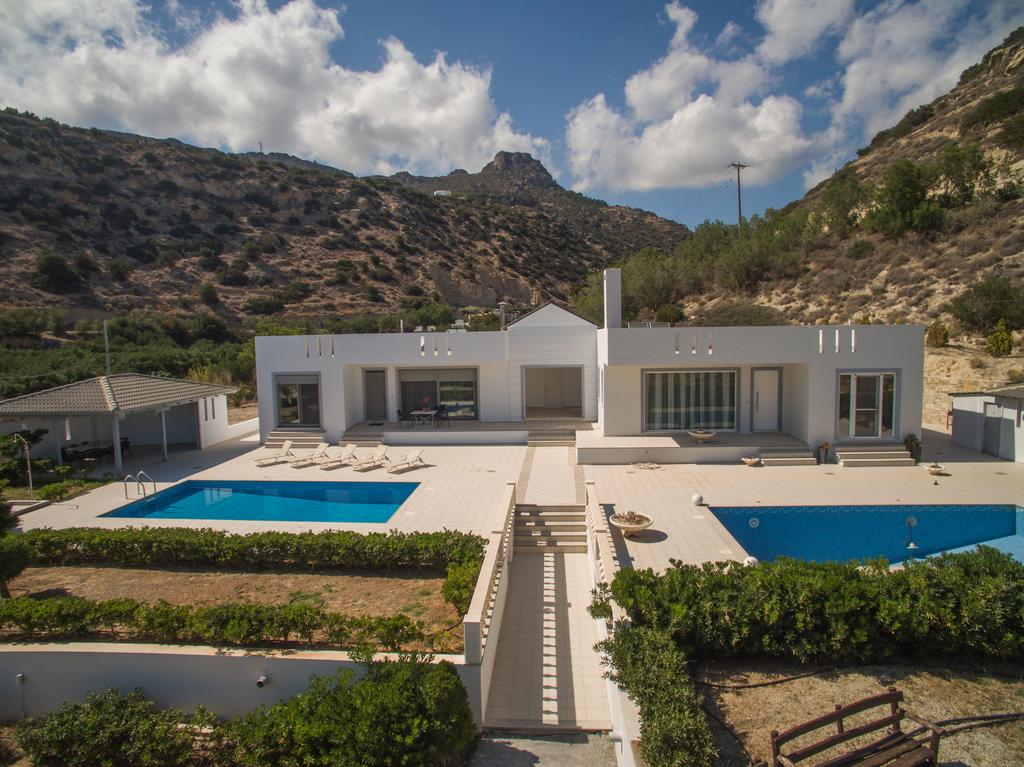 6-Bed Villa 200 sqm with pool, sea view - Ferma