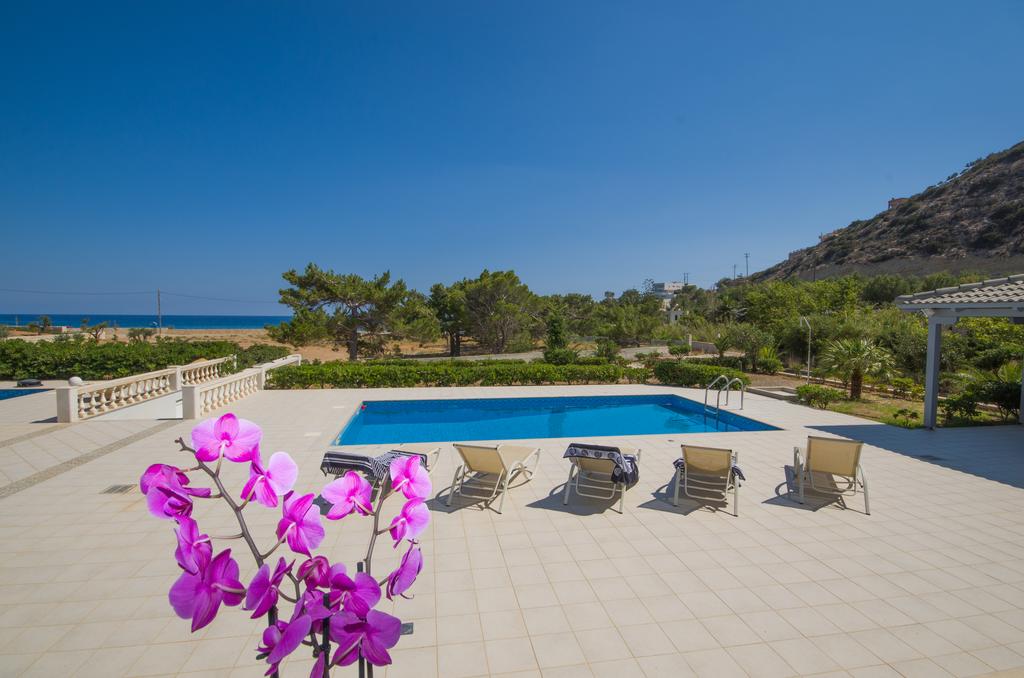 6-Bed Villa 200 sqm with pool, sea view - Ferma - photo 2