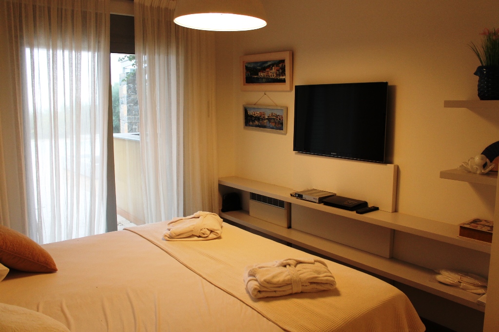 3-Bed Villa 120 sqm with pool, sea view - Istro - thumbnail 18