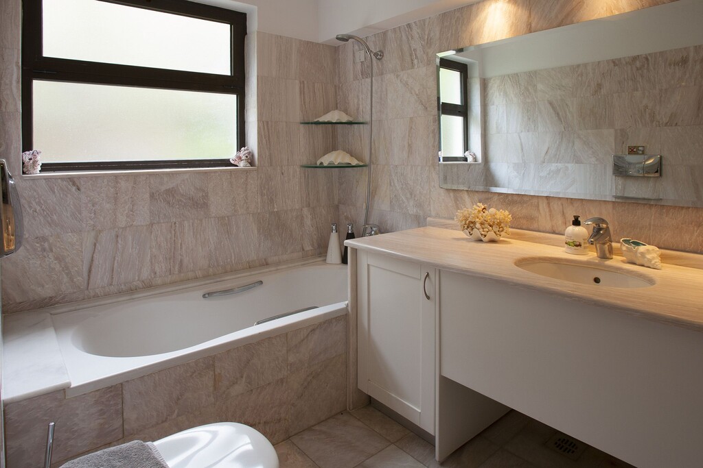 3-Bed Villa 101 sqm with pool, sea view - Istro - thumbnail 6