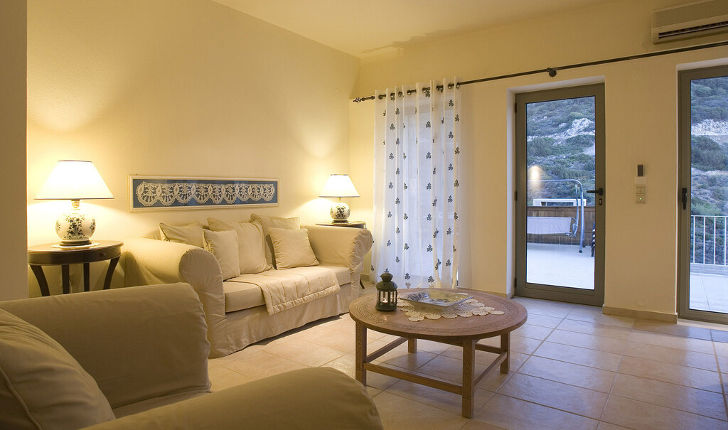 2-Bed Villa 101 sqm with pool, sea view - Istro - photo 5