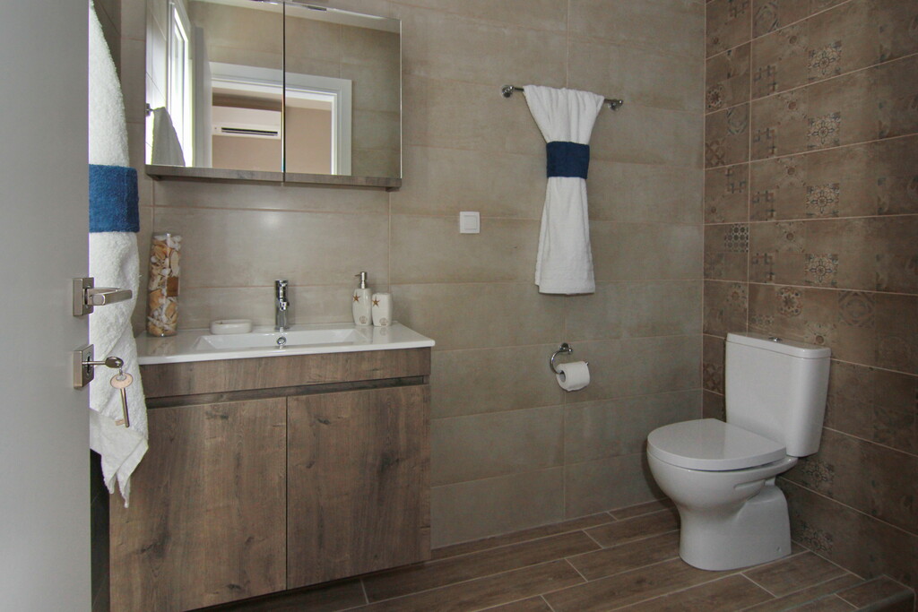 Villa 2 ch. 120 m² avec piscine - Kounali - miniature 9