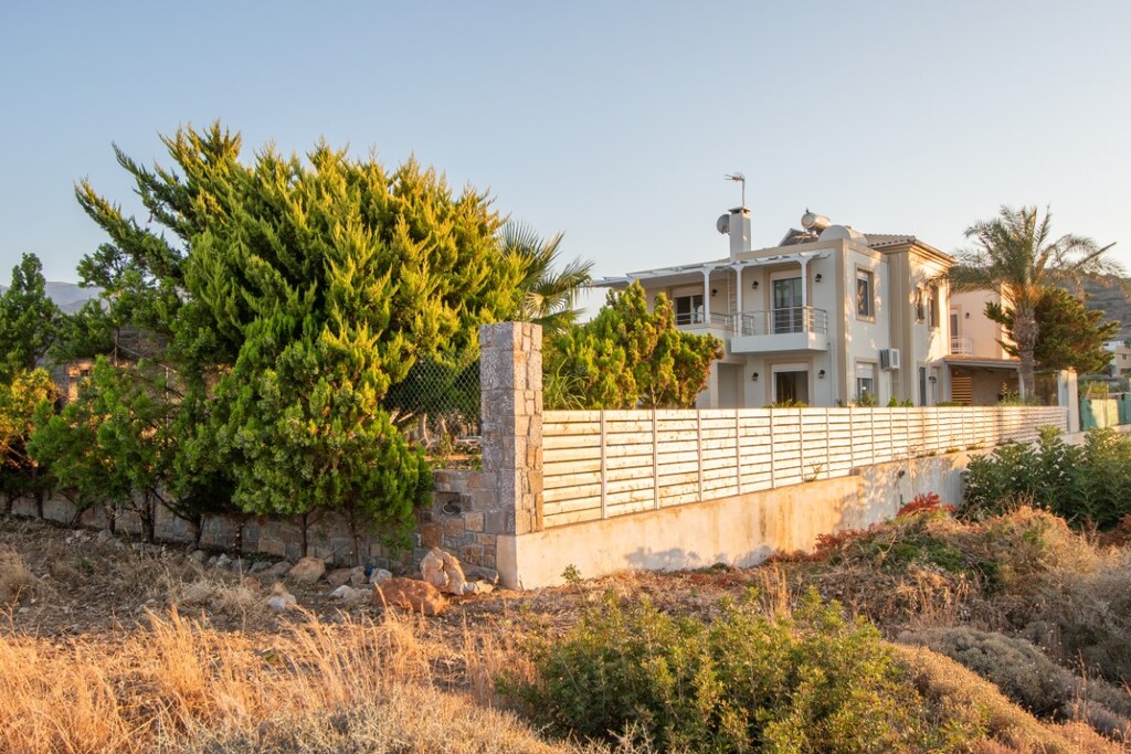 3-Bed Villa 250 sqm with pool, sea view - Paralia Milatou - thumbnail 27