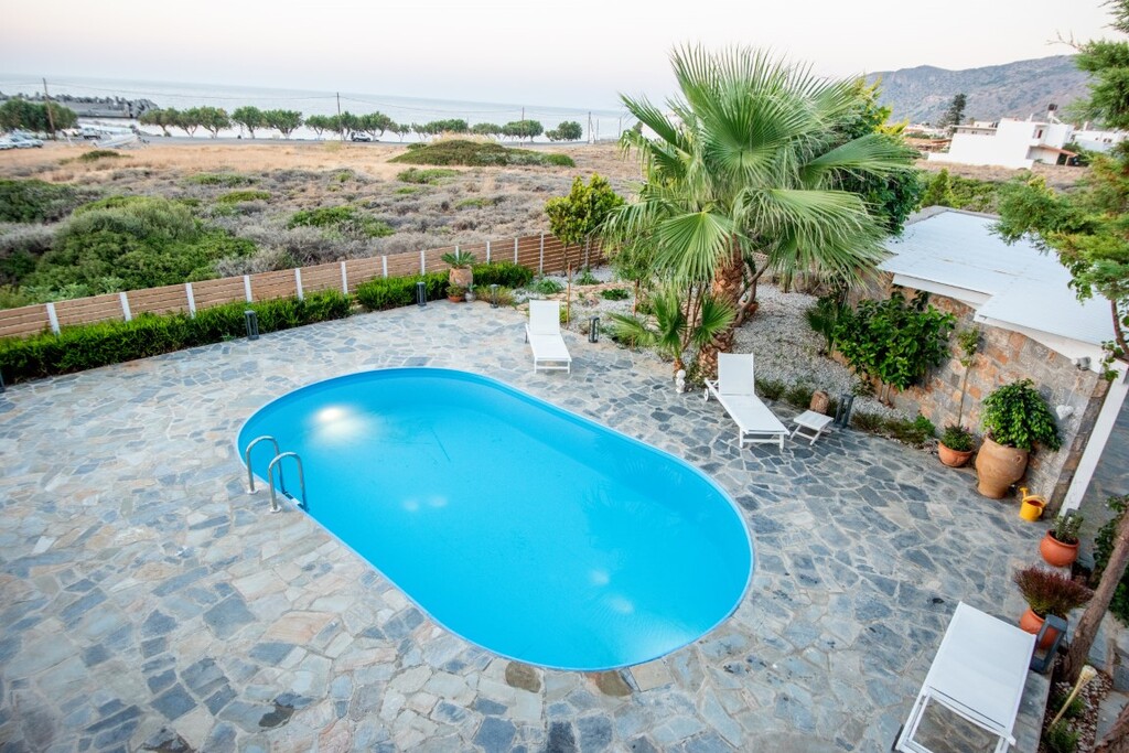 3-Bed Villa 250 sqm with pool, sea view - Paralia Milatou - thumbnail 31