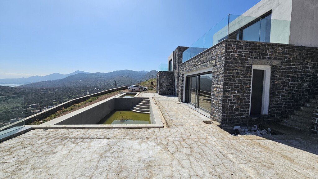 Villa 2 ch. 197 m² avec piscine - Plaka - photo 2