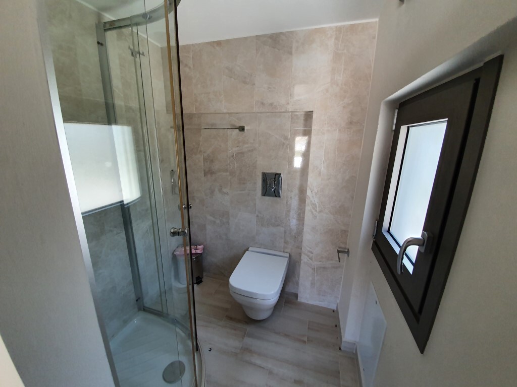 3-Bed Villa 200 sqm with pool, 275 m from the sea - Plaka - thumbnail 15