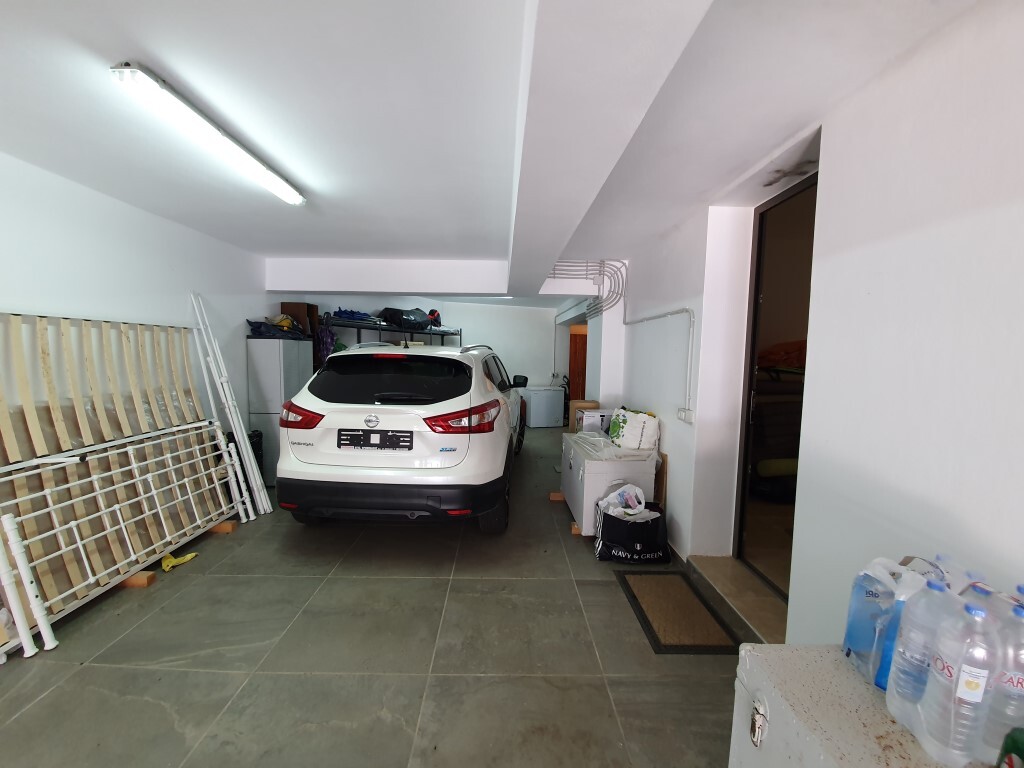 3-Bed Villa 200 sqm with pool, 275 m from the sea - Plaka - thumbnail 23