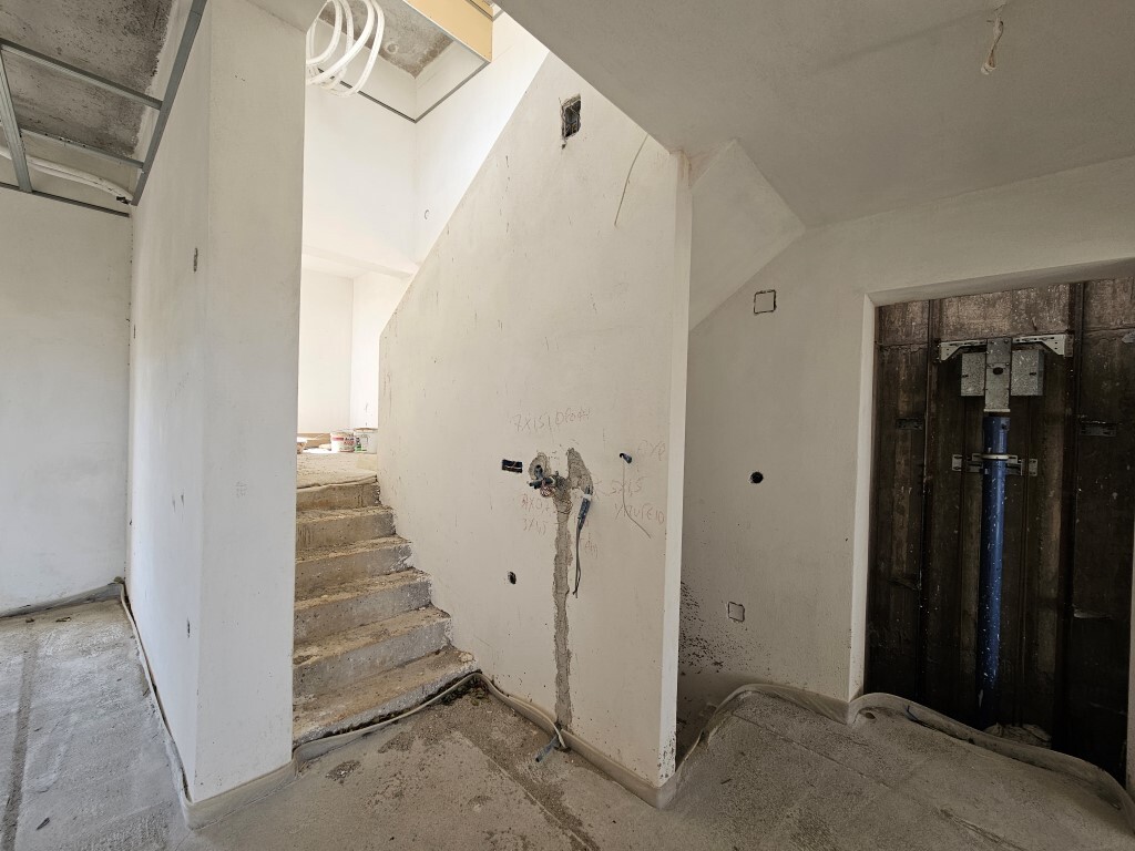 Villa 357 m² avec piscine - Plaka - miniature 12