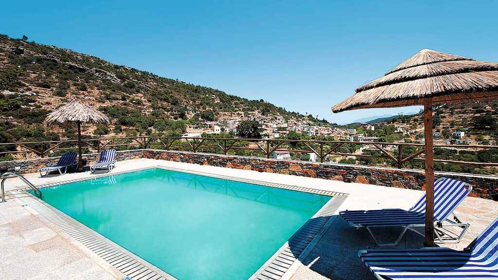 Villa 2 ch. 110 m² avec piscine - Prina - photo 2