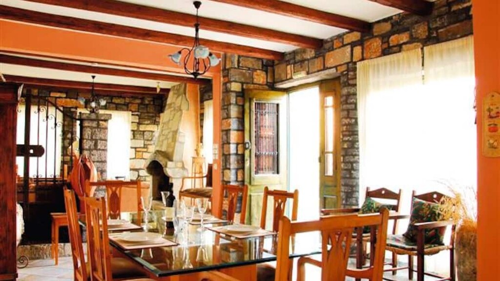 2-Bed Villa 130 sqm with pool - Prina - photo 5