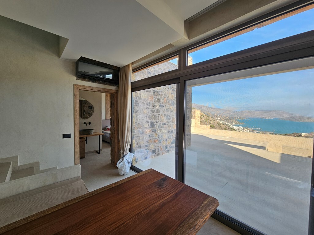 2-Bed Villa 78 sqm with pool - Schisma - photo 2