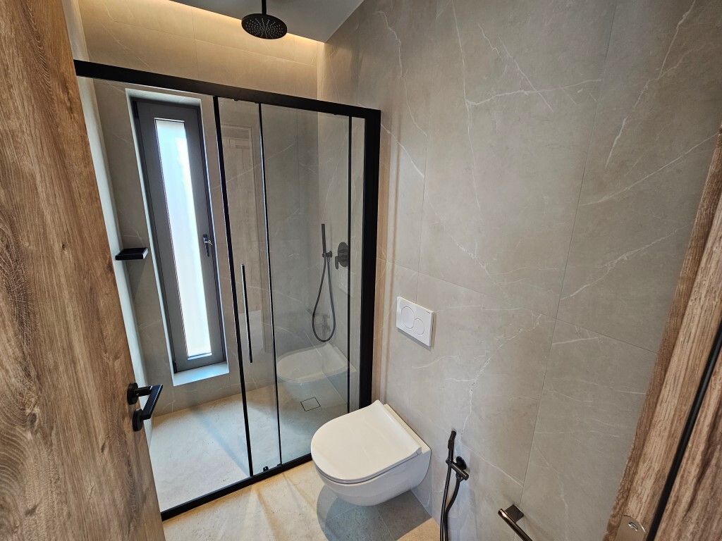 Villa 2 ch. 78 m² avec piscine - Schisma - miniature 13