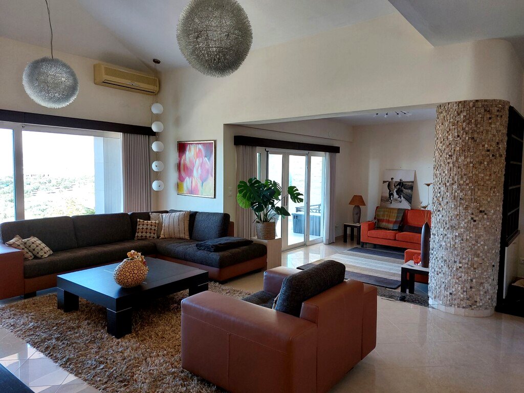 Stone-Clad 4-Bedroom Villa on 8,500 sqm, Vainia - thumbnail 6