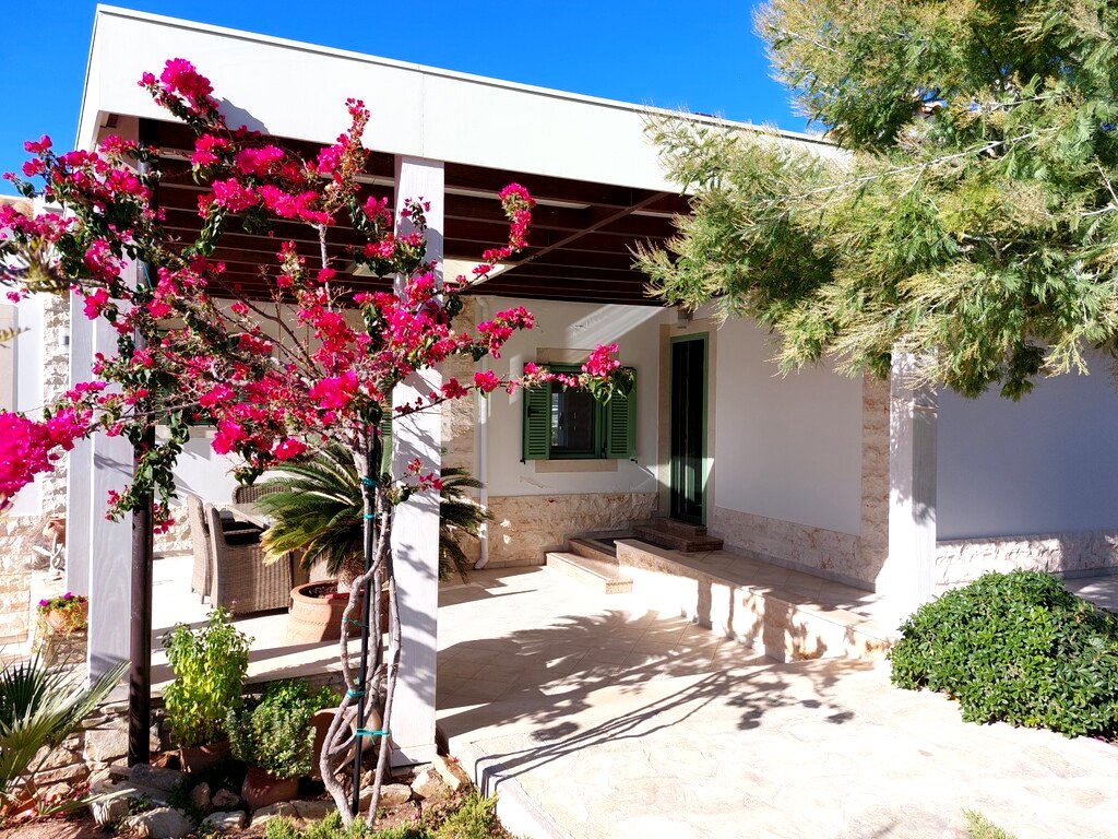 Stone-Clad 4-Bedroom Villa on 8,500 sqm, Vainia - thumbnail 21
